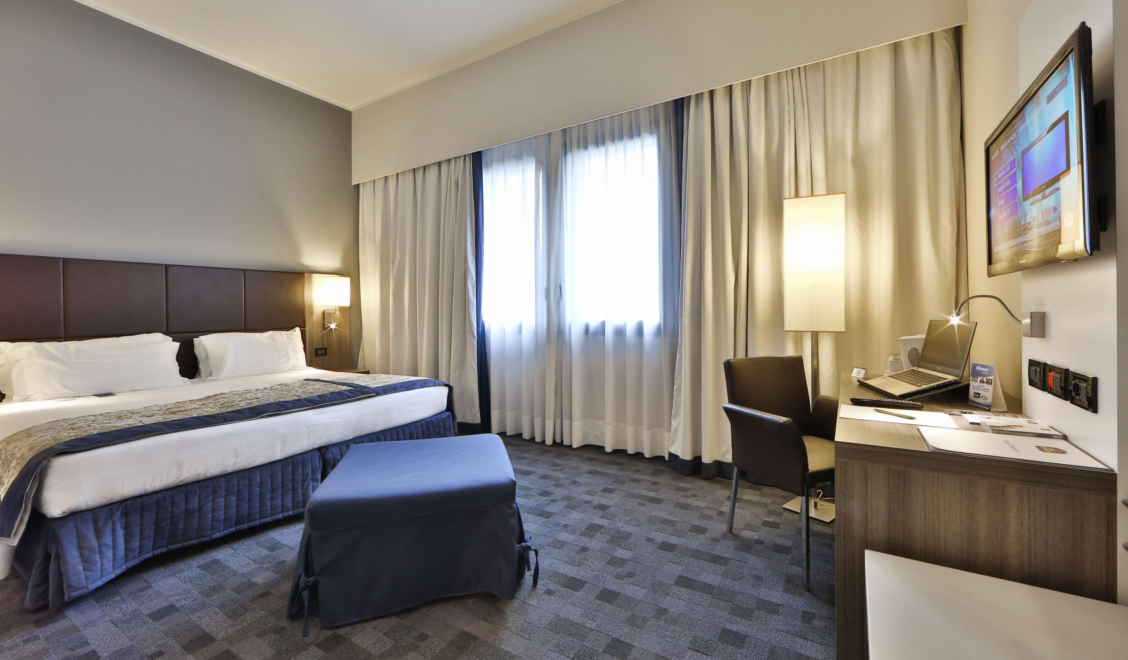Hotel Western Borgolecco 4*