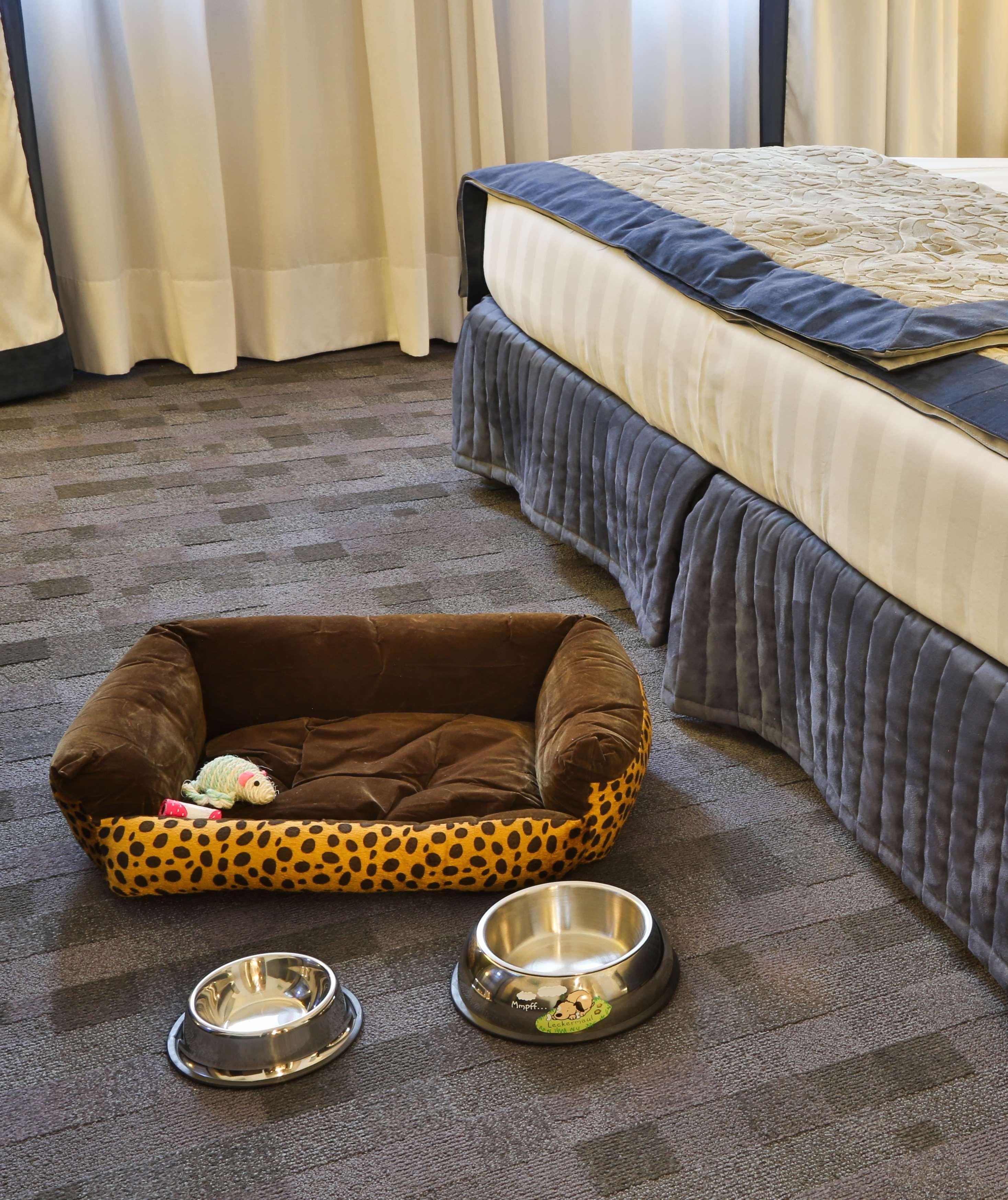 Western Borgolecco Hotel 4*