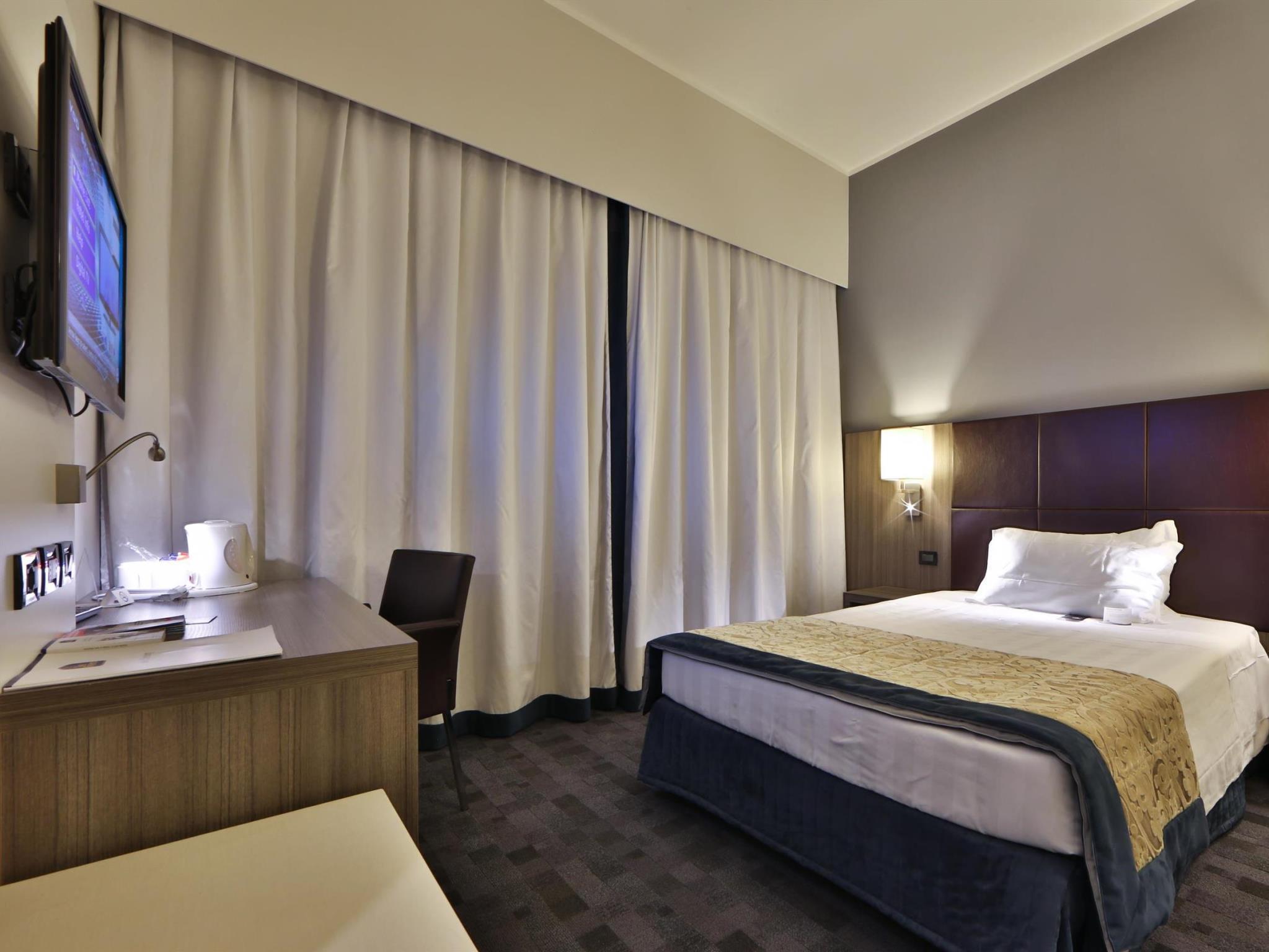Hotel Western Borgolecco 4*