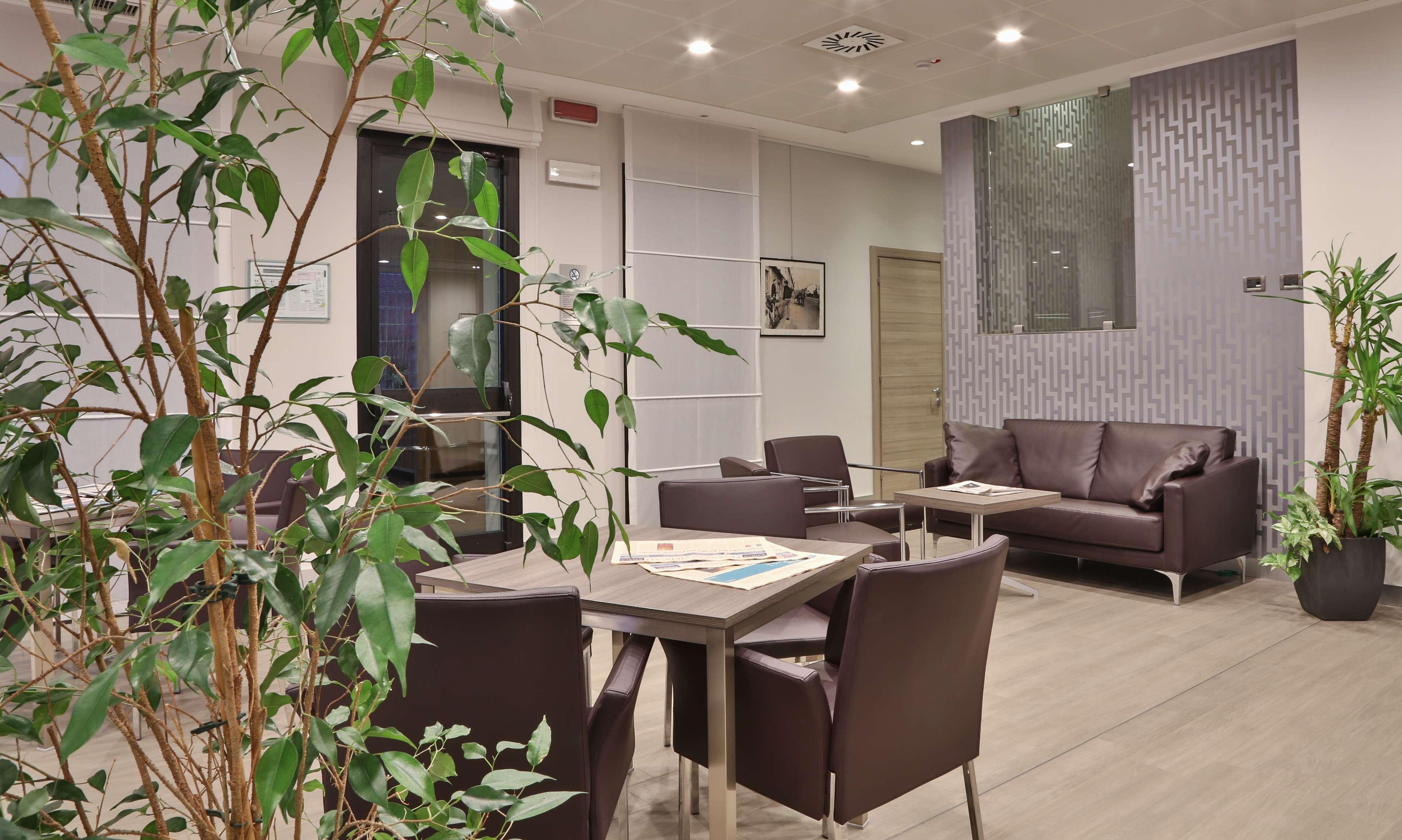 Hotel Western Borgolecco 4*