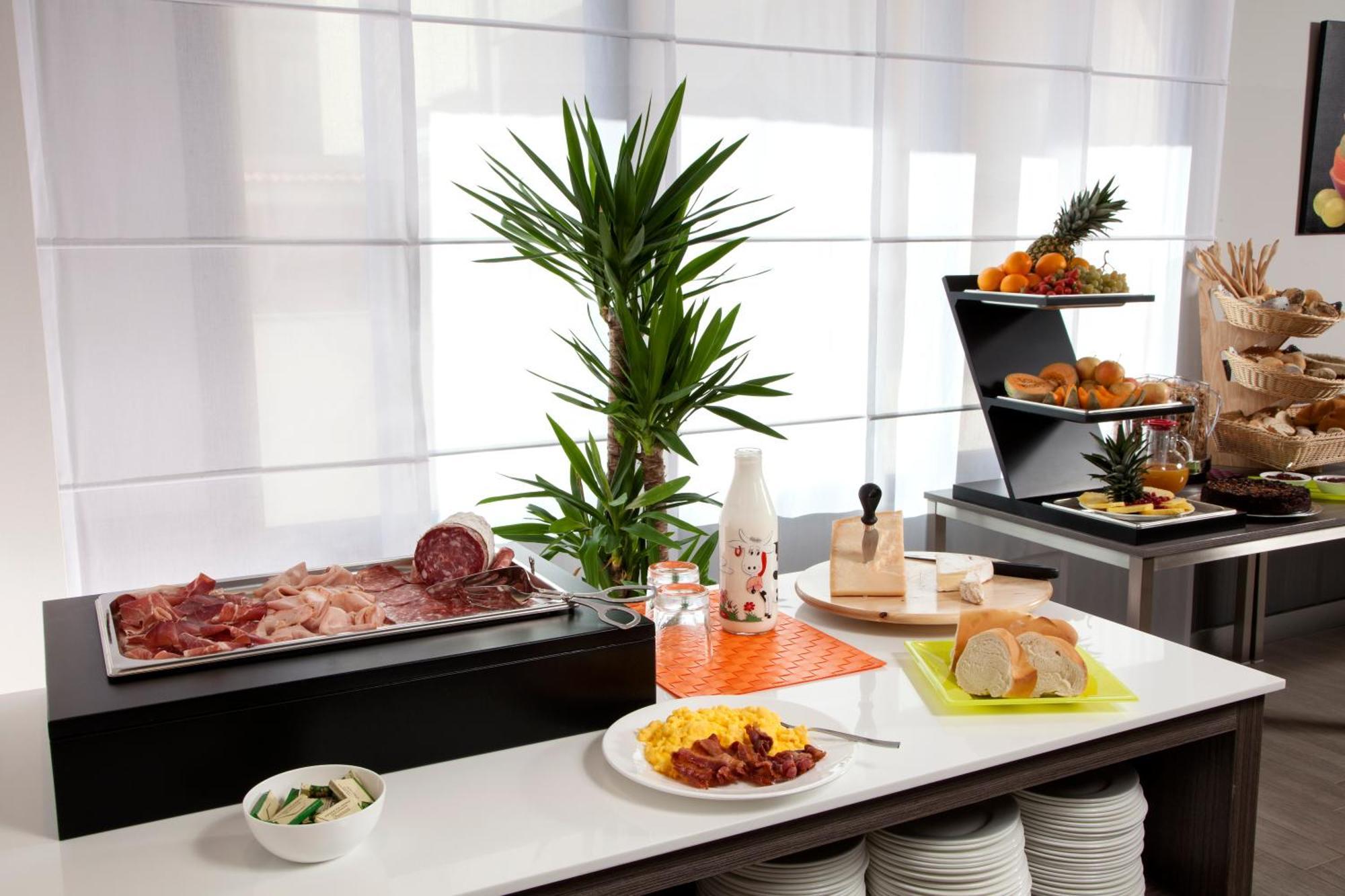 Hotel Western Borgolecco 4*