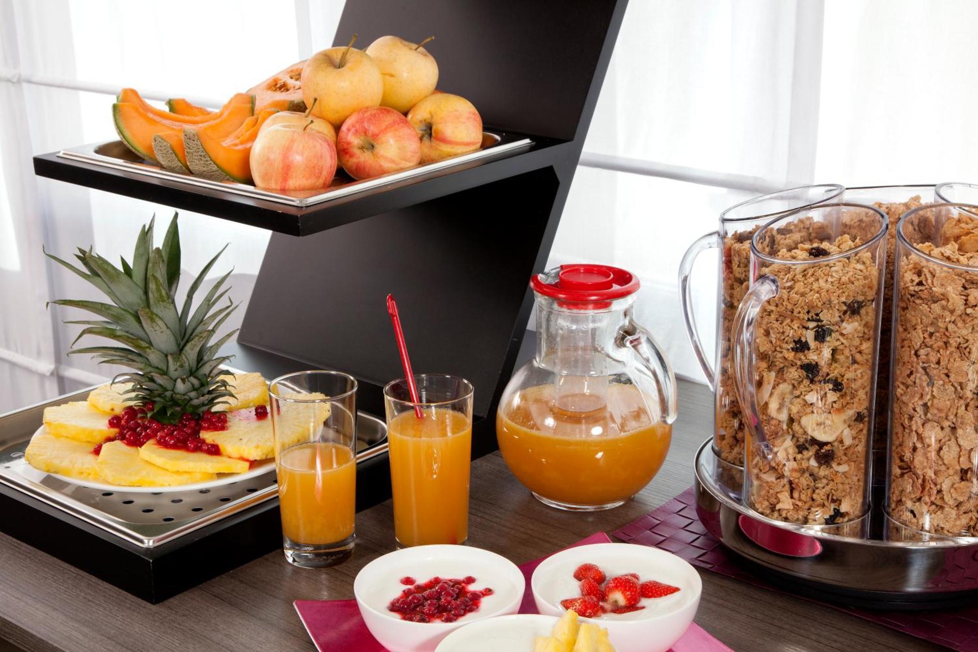 Hotel Western Borgolecco 4*