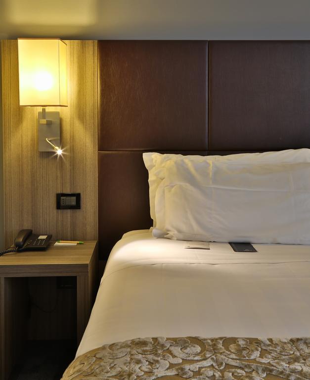 Hotel Western Borgolecco 4*